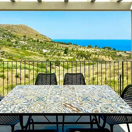 Sea View With Panoramic Pool Near Scopello